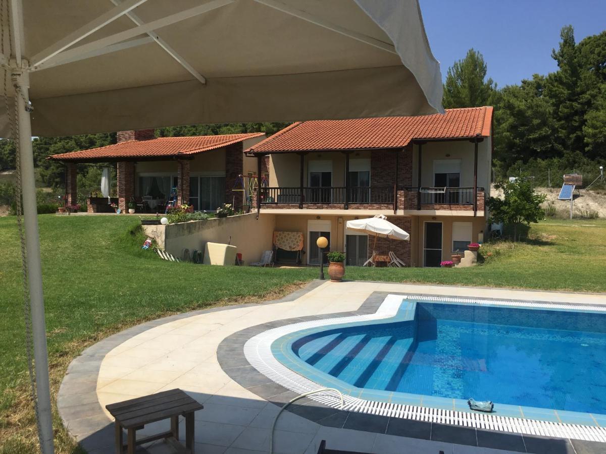 Villa Sourouko Paliouri Bagian luar foto